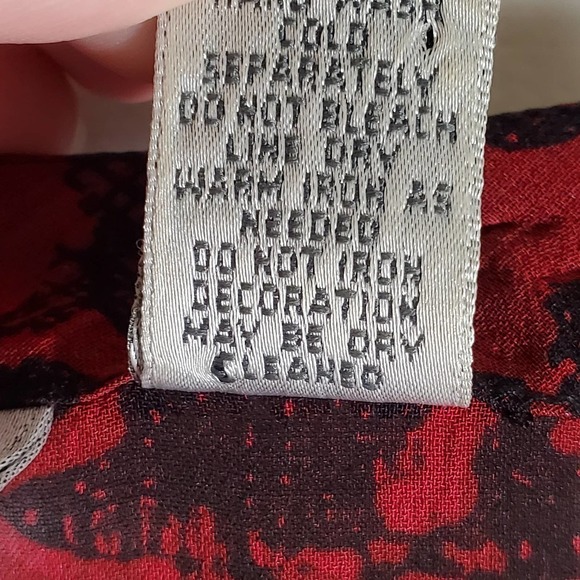 Chico's Embellished 100% Silk Baka Tunic Blouse Red Black Size 0 / Small - Picture 8 of 10